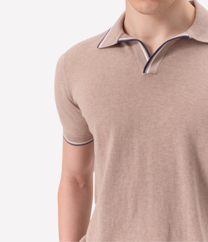 Gran Sasso polo with open collar and subtle stripe detailing, crafted from 100% cotton, offering a tailored fit, made in Italy