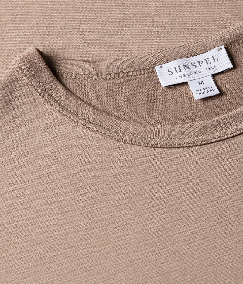 Short Sleeve Crew Neck T-Shirt in Sandstone