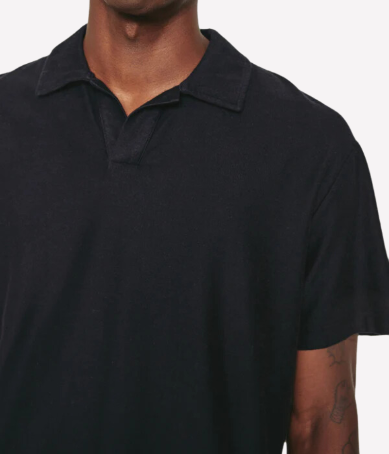 Close-up of the AG Bryce Johnny Collar Polo Shirt fabric, featuring lightweight terry with tiny loops for natural dimension and softness. The blend of 92% cotton and 8% elastane provides comfort and stretch.