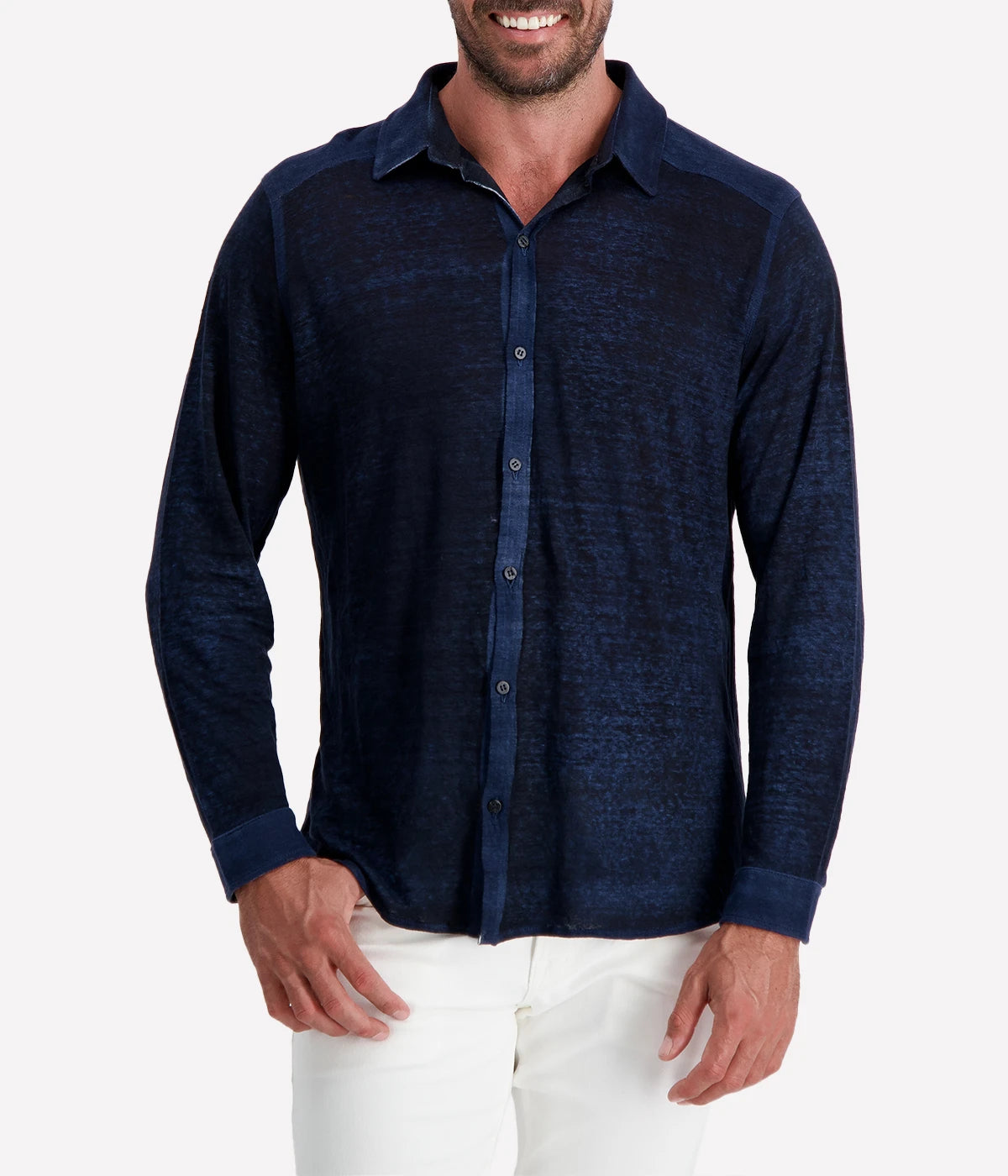 Hand-painted knitted linen shirt in deep navy by Avant Toi, featuring a lightweight feel, artisanal finish, and effortless sophistication. Made in Italy.