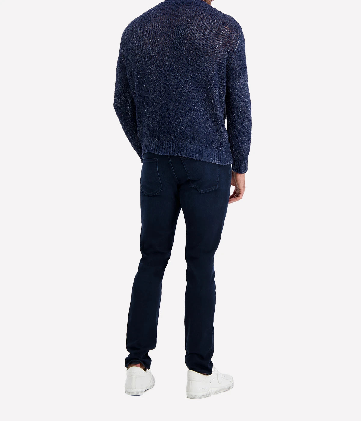 Avant Toi navy knitted pullover with a soft, breathable feel and relaxed fit. A versatile, easy-to-layer essential made in Italy.