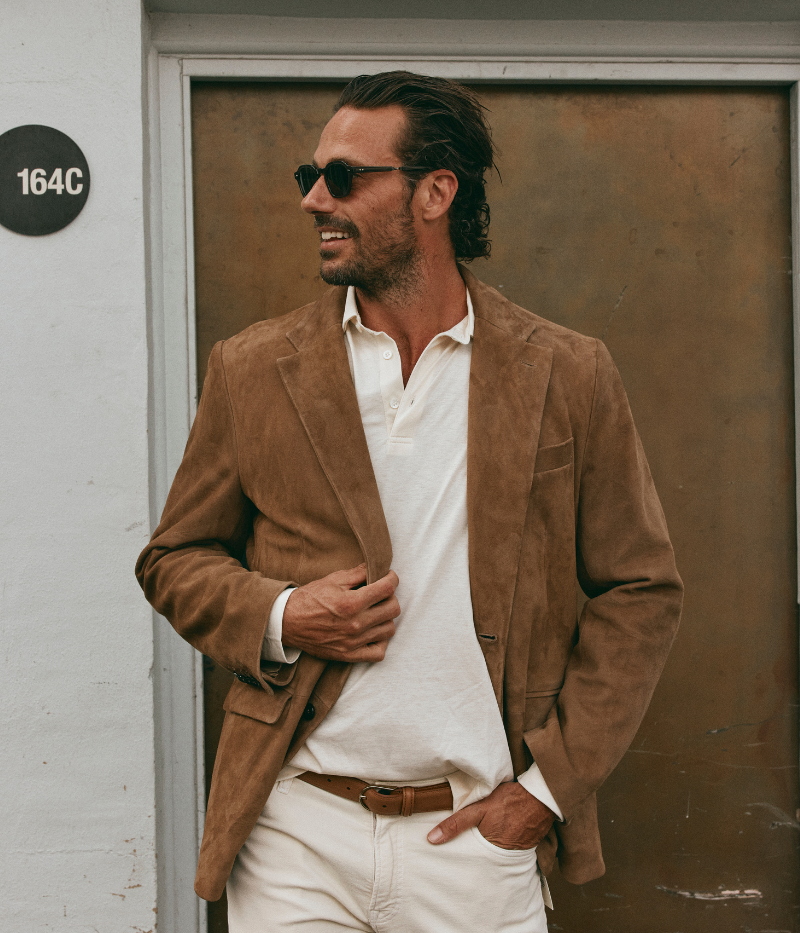 Lardini sheepskin leather blazer in rich brown, featuring a sleek single-breasted tailored design, expertly crafted in Italy for a refined yet rugged look—perfect for elevating both smart and casual outfits.