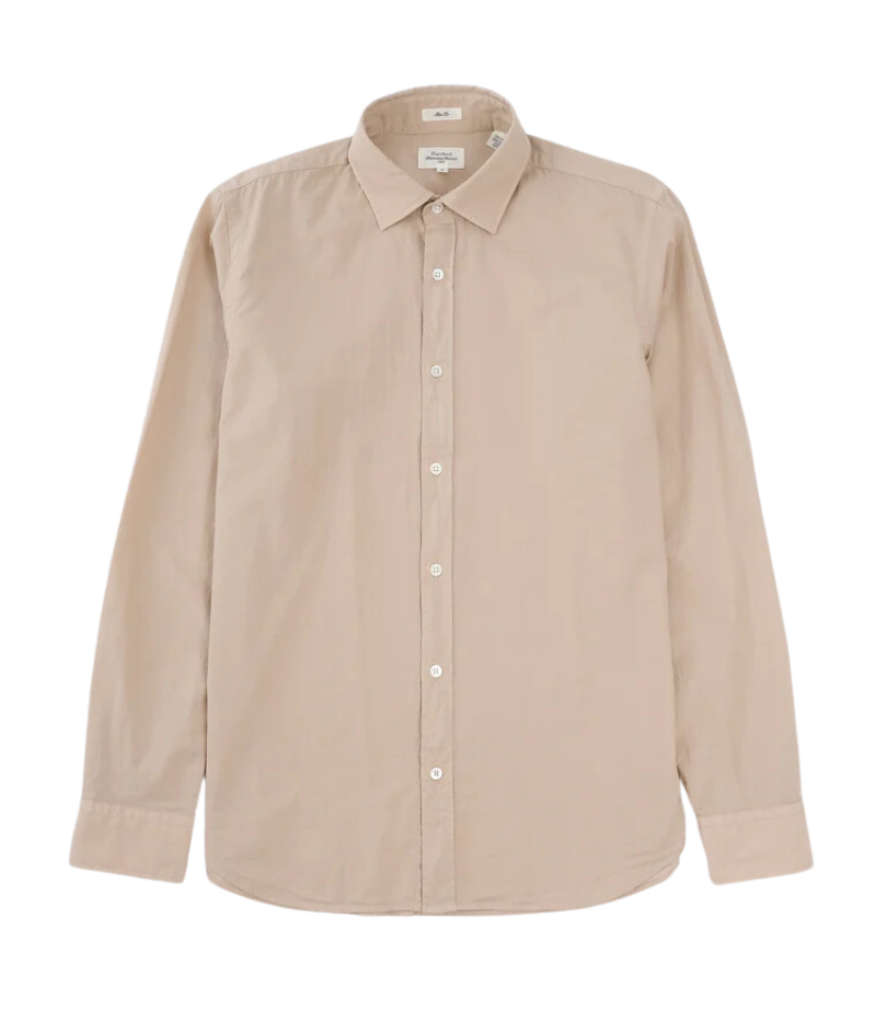 Flat lay of the Hartford Sammy Shirt in lightweight cotton voile, showcasing its pointed collar, buttoned cuffs, and slim-fit silhouette. The soft, breathable fabric is perfect for relaxed summer styling.