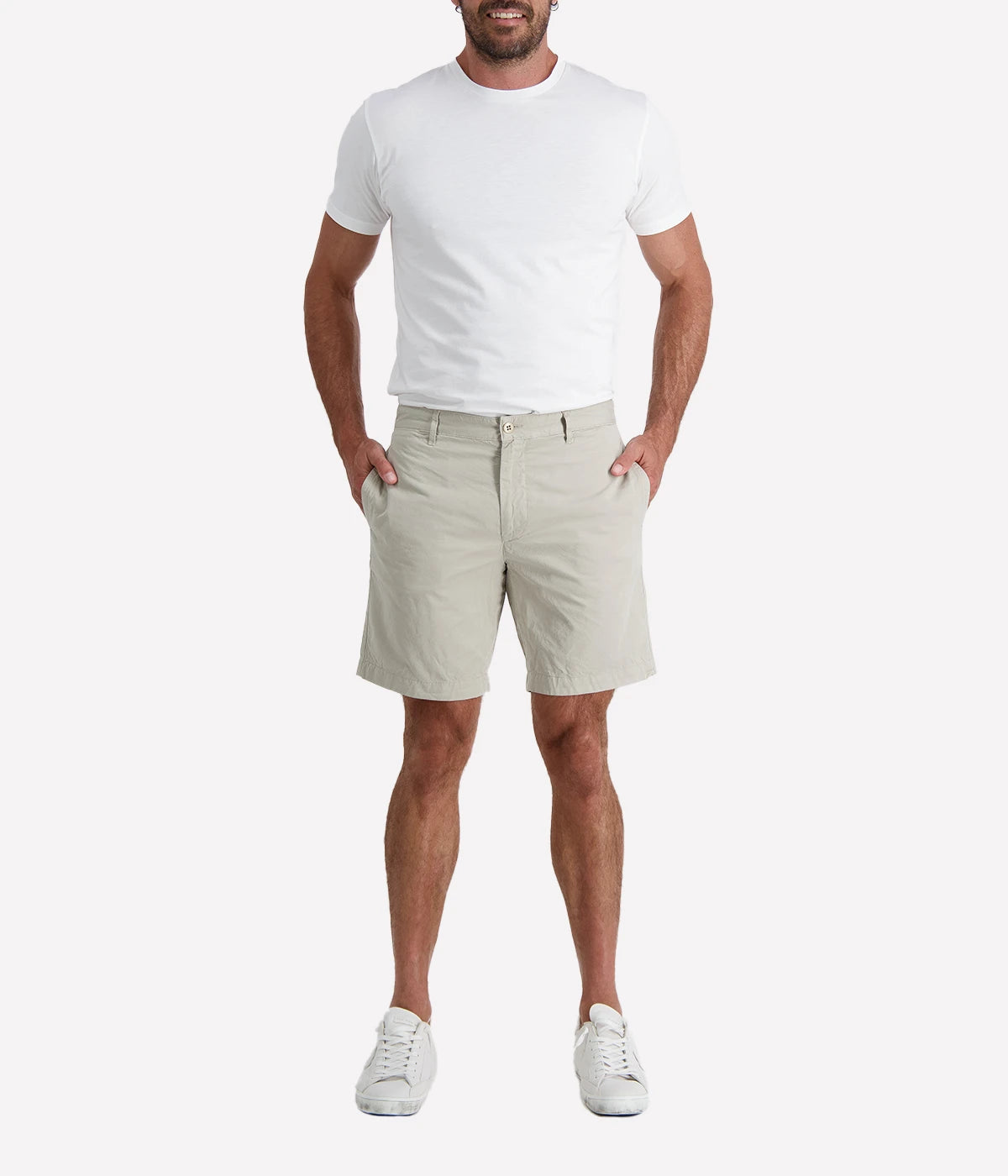 Hartford Texas Woven Shorts in Pebble, 100% cotton chino shorts with zip fly, belt loops, and five-pocket design. Lightweight, breathable, and perfect for summer style. Machine washable.