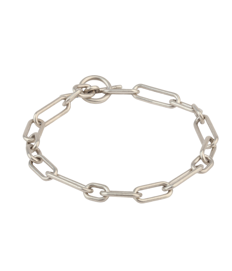 The Ovalado Bracelet in Silver